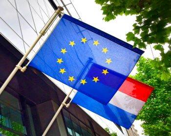 vlag Nederland en Europa